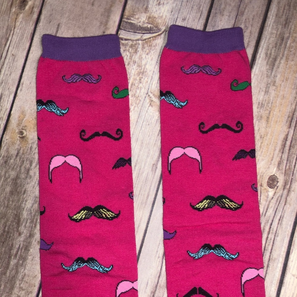 Mustache Knee High Socks - Picture 3 of 4
